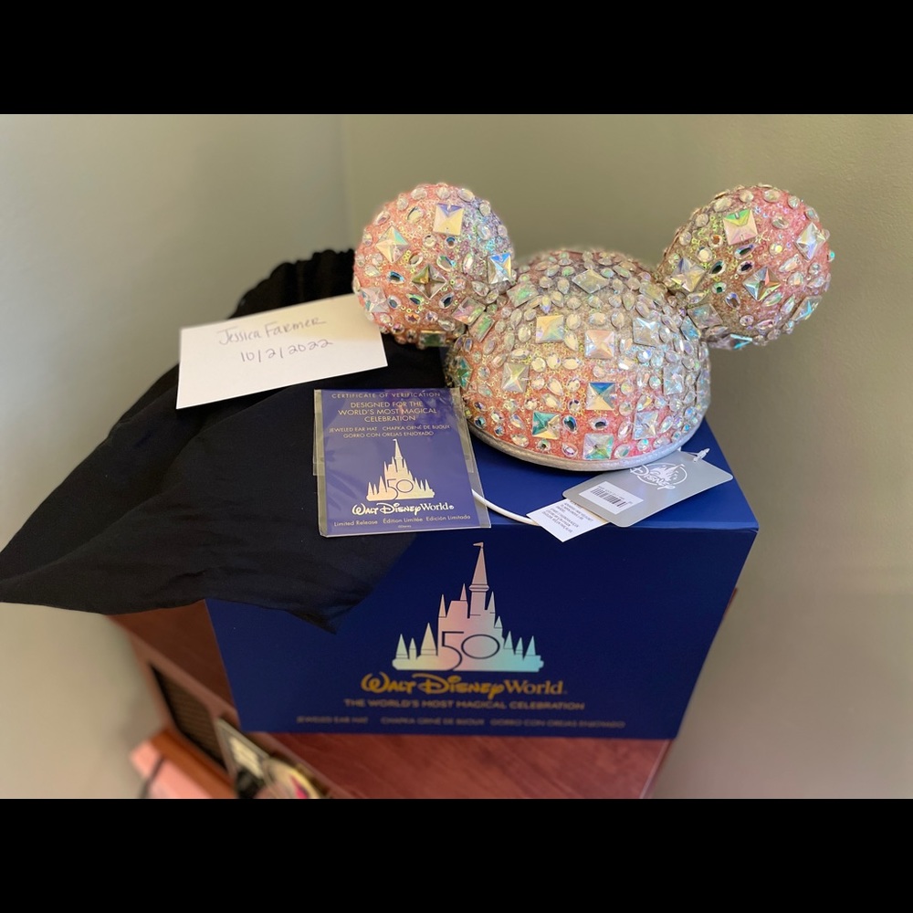 50th Anniversary Luxe Earidescent Ears - NWT